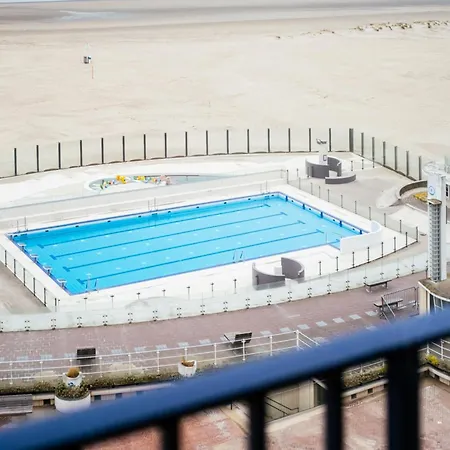 On Belgian Coast With Sea Views, Cleaning Included Apartment *