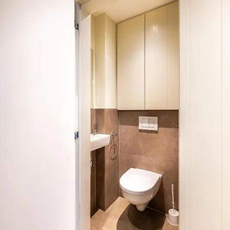 On Belgian Coast With Sea Views, Cleaning Included
