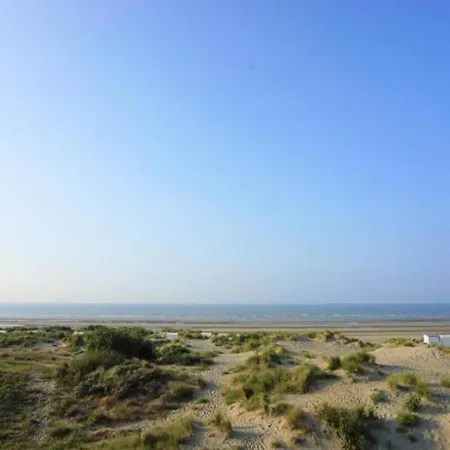On Belgian Coast With Sea Views, Cleaning Included Apartment