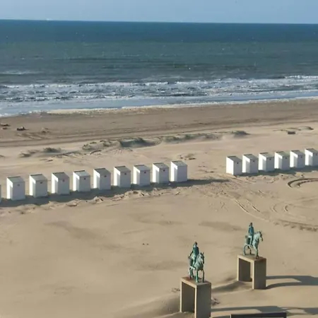Apartment On Belgian Coast With Sea Views, Cleaning Included