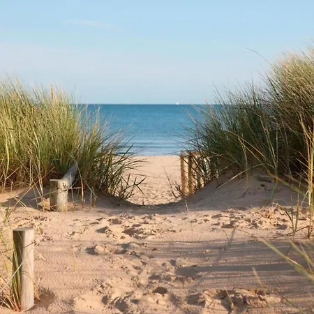 On Belgian Coast With Sea Views, Cleaning Included